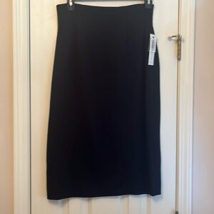 NEW Yansi Fugel Black straight skirt